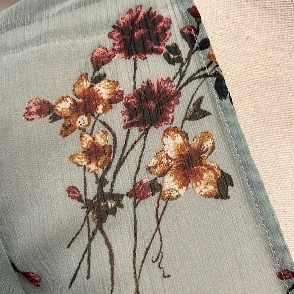 🎉HP x 2🎉 Jolt Floral Kimono with Crochet Trim - Picture 5 of 12